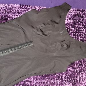 Shapellx black built in bra